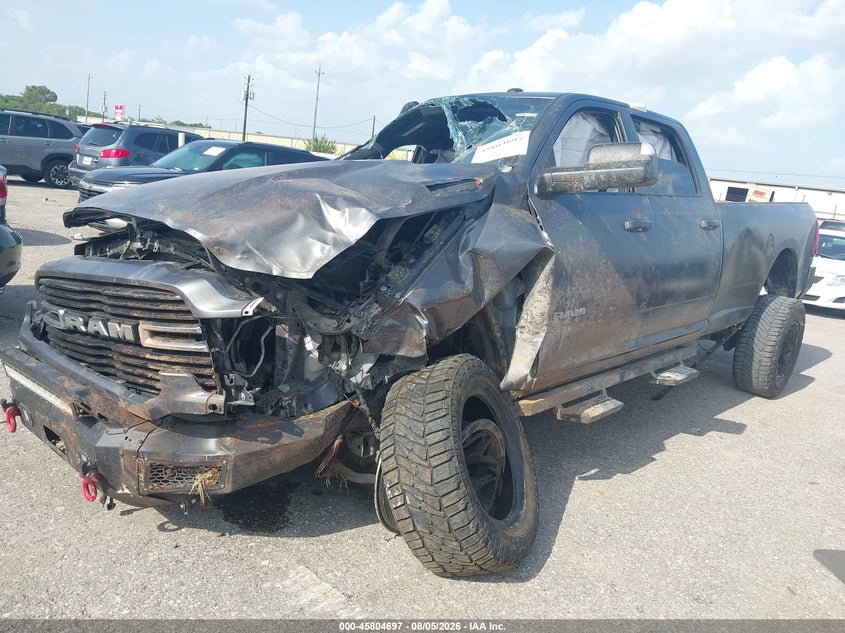 Vin: 3c6ur5hlxng335859, lot: 46303543, ram 2500 tradesman  4x4 8' box 20222
