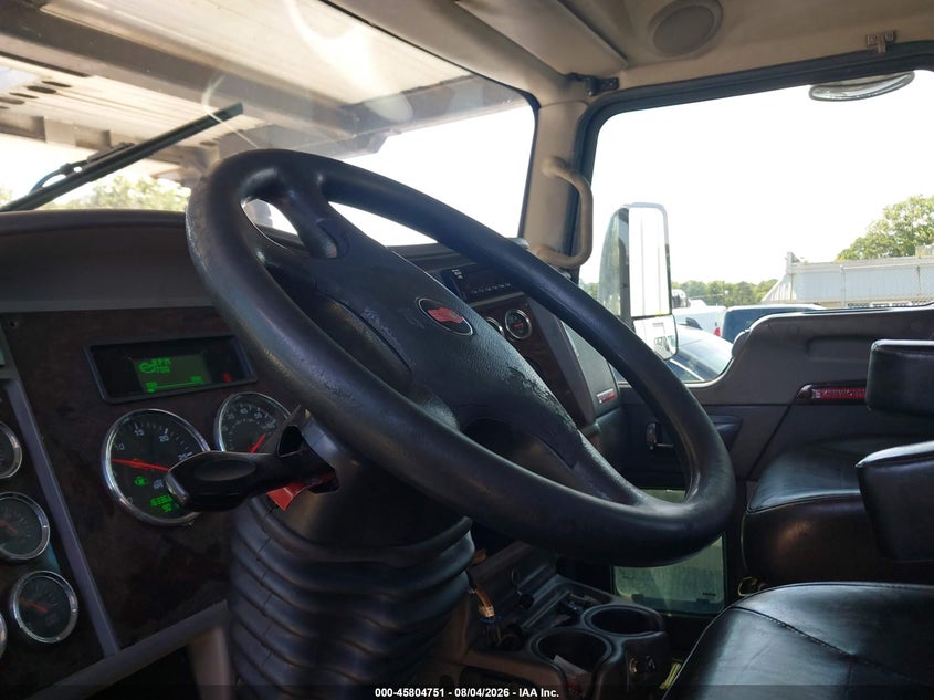 2016 KENWORTH CONSTRUCTION auction photo 7