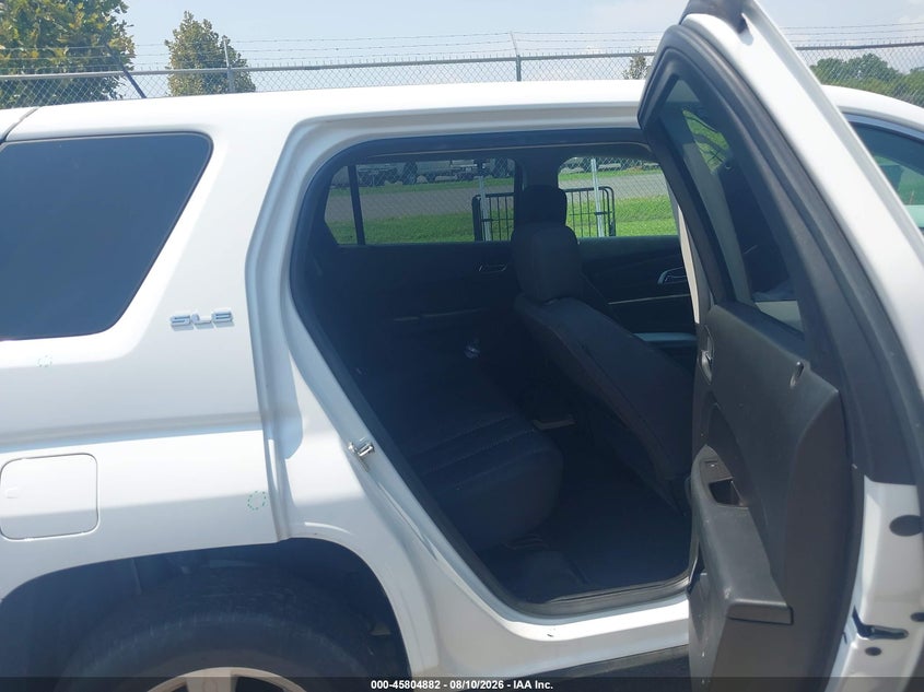 2016 GMC TERRAIN auction photo 8