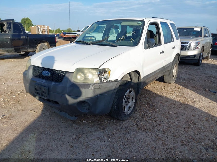2006 FORD ESCAPE auction photo 2