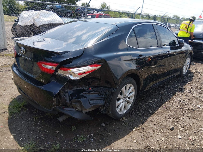 Vin: 4t1b11hk8ju615113, lot: 46303791, toyota camry le 20184