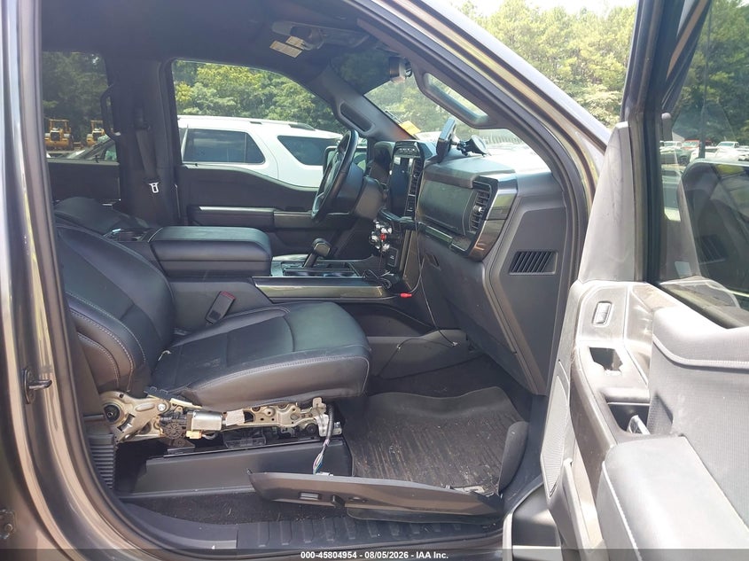 Vin: 1ftfw1e52nfb84493, lot: 46303799, ford f-150 xlt 20224