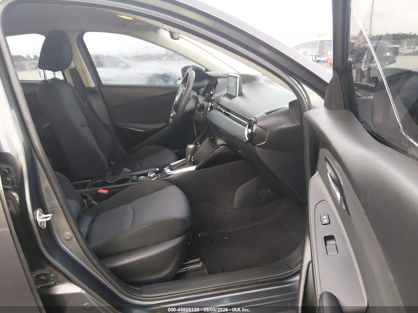 2016 SCION IA auction photo 5