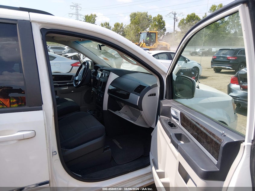 2009 DODGE GRAND CARAVAN auction photo 5