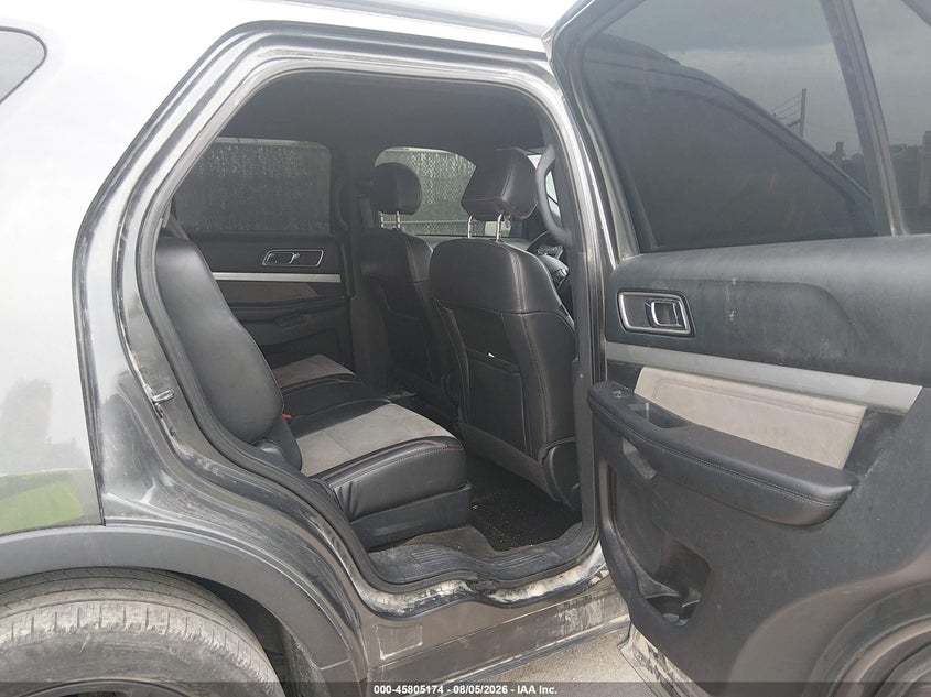 2017 FORD EXPLORER auction photo 8