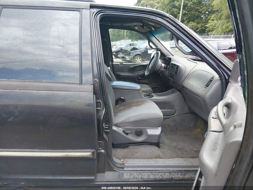 2001 FORD EXPEDITION auction photo 5