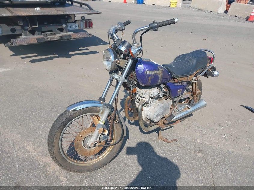 1982 KAWASAKI KZ305 auction photo 2