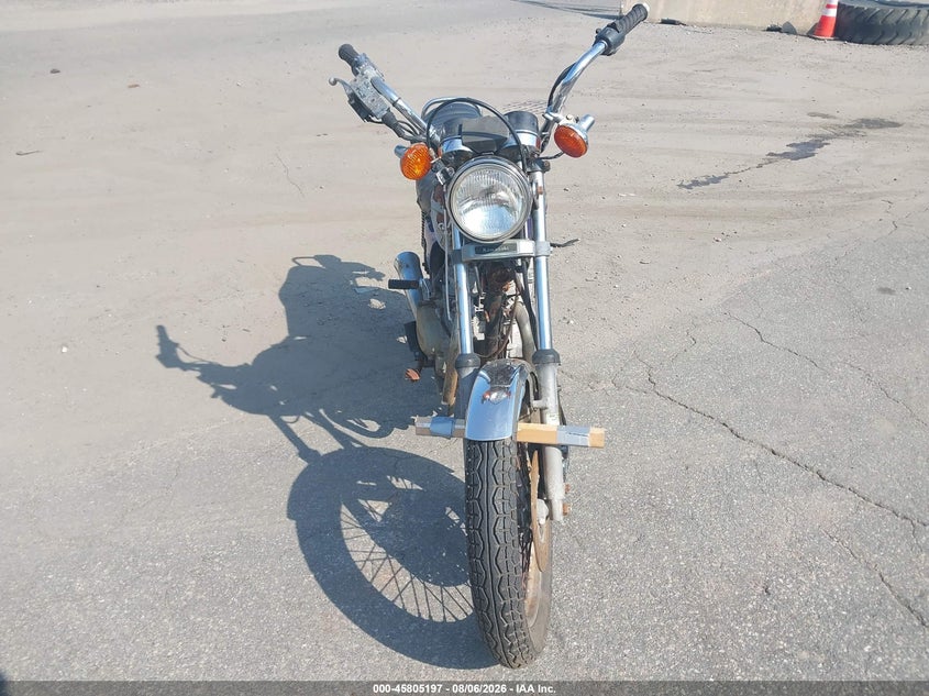 1982 KAWASAKI KZ305 auction photo 5