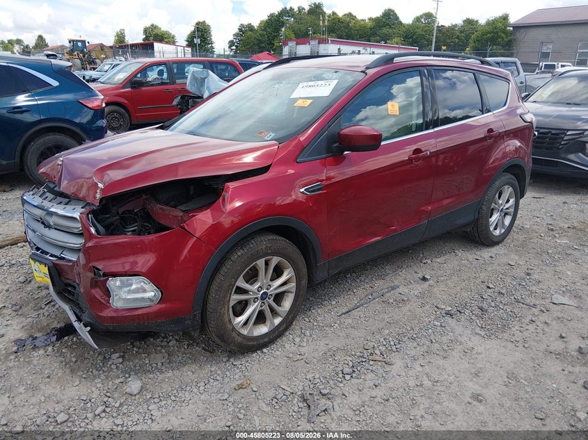 Vin: 1fmcu9g92hue32941, lot: 46304069, ford escape se 20172