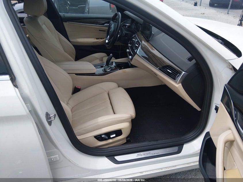 2018 BMW 530I auction photo 5