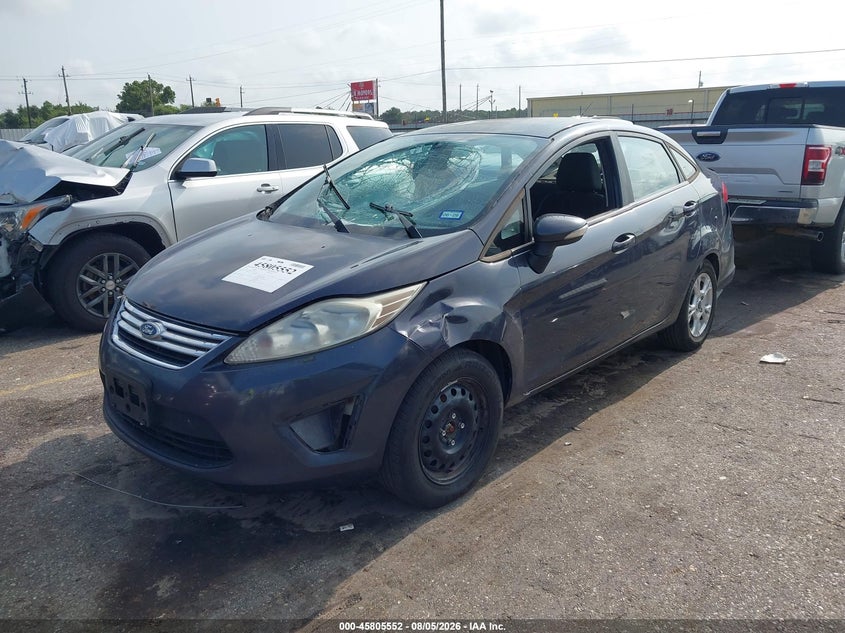 Vin: 3fadp4bj3dm219876, lot: 46304398, ford fiesta se 20132