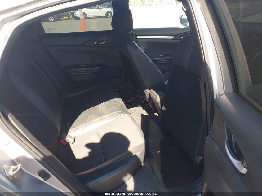 2019 HONDA CIVIC auction photo 8
