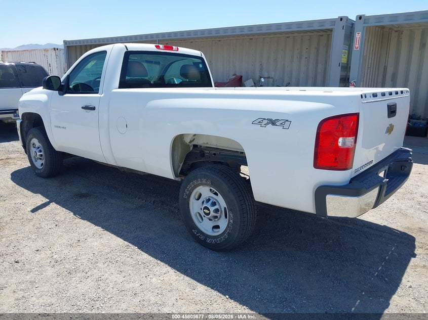 2011 CHEVROLET SILVERADO TRUCK 6.0L V-8 VVT, 360HP