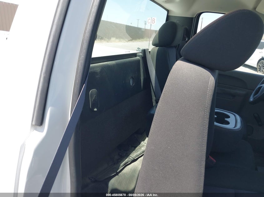 2011 CHEVROLET SILVERADO TRUCK 6.0L V-8 VVT, 360HP