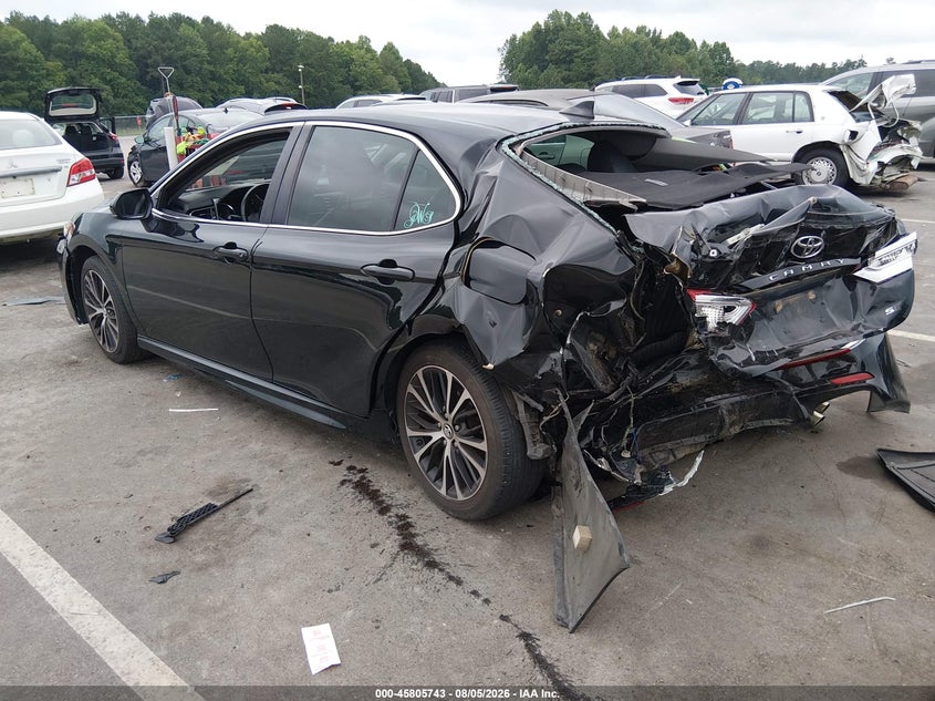 TOYOTA CAMRY - zdjęcie 3