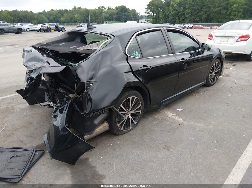TOYOTA CAMRY - zdjęcie 4