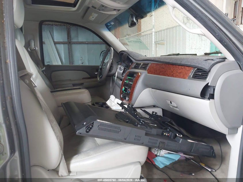 2007 CHEVROLET SUBURBAN auction photo 5