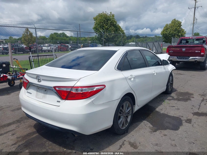 TOYOTA CAMRY - zdjęcie 4