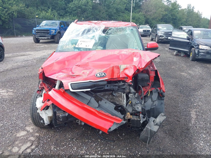 2015 KIA SOUL auction photo 6