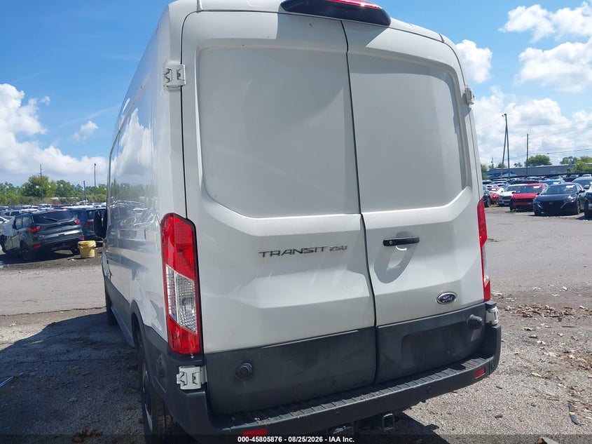 Vin: 1ftbr1c85rkb58048, lot: 46304722, ford transit-250 20243