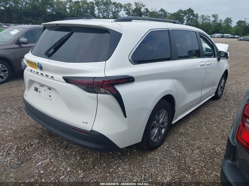 Vin: 5tdkskfc1ss215984, lot: 46304724, toyota sienna le 20254