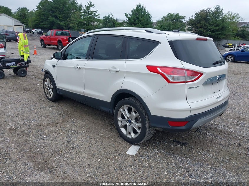 Vin: 1fmcu9jx0guc49852, lot: 46304725, ford escape titanium 20163