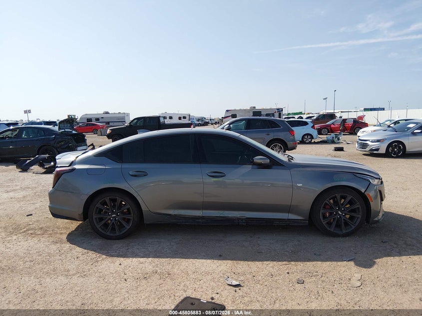 CADILLAC CT5 - zdjęcie 13