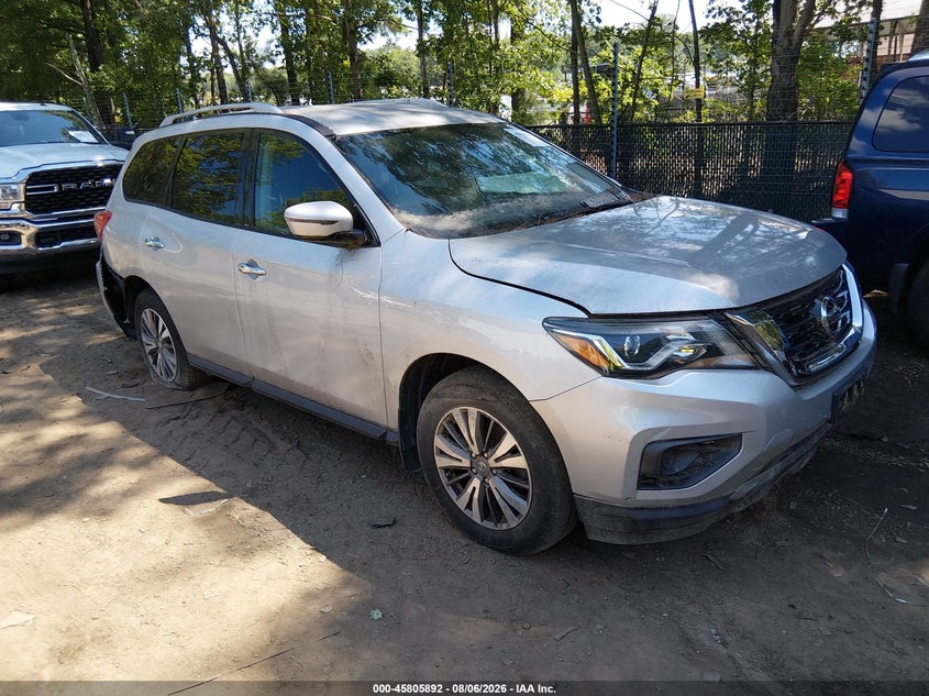 2017 NISSAN PATHFINDER auction photo 1