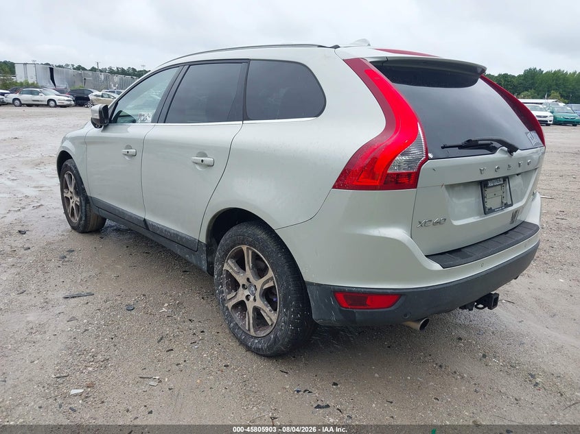 2013 VOLVO XC60 auction photo 3