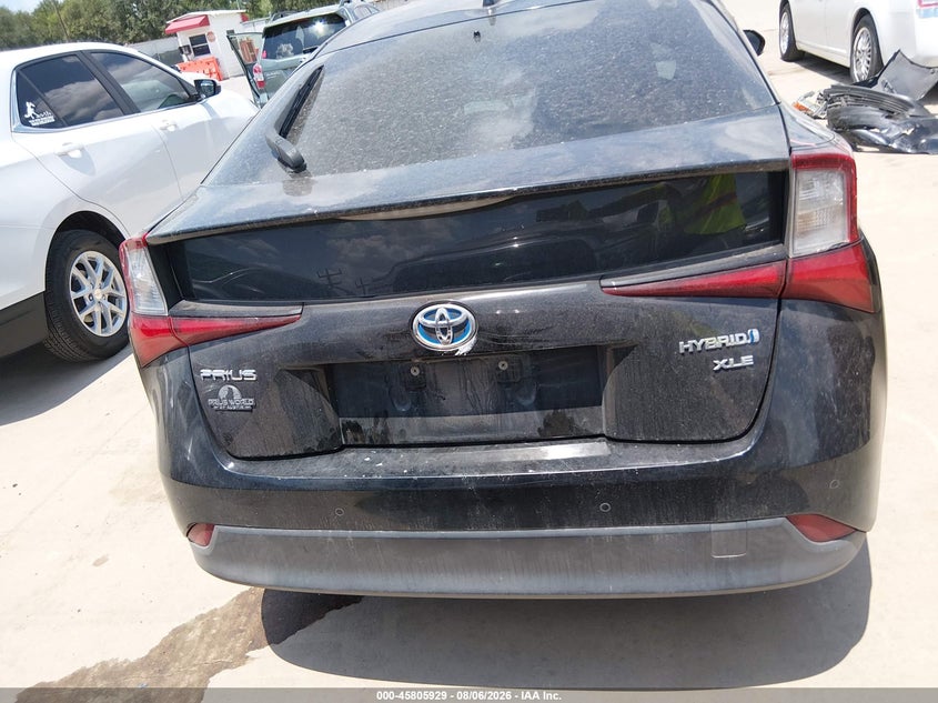 TOYOTA PRIUS - zdjęcie 17