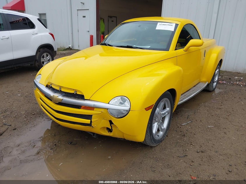 2004 CHEVROLET SSR auction photo 6