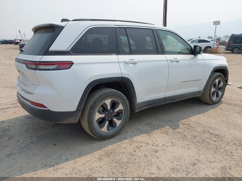 2024 JEEP GRAND CHEROKEE 4XE auction photo 4