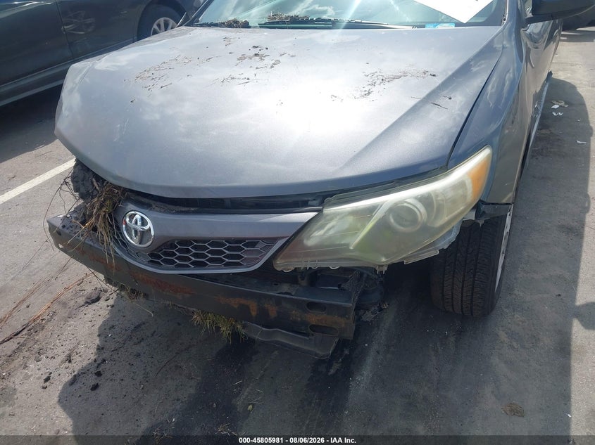 2014 TOYOTA CAMRY auction photo 6