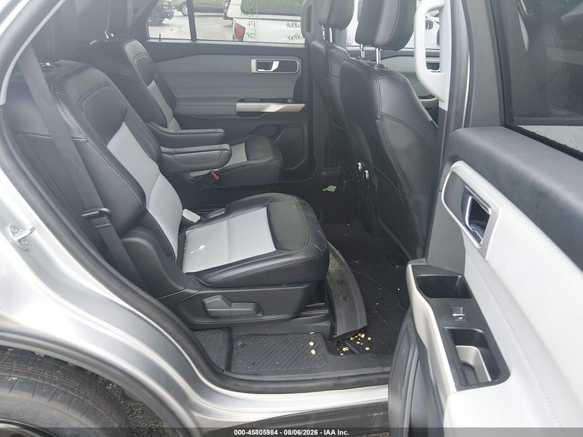 2022 FORD EXPLORER auction photo 8