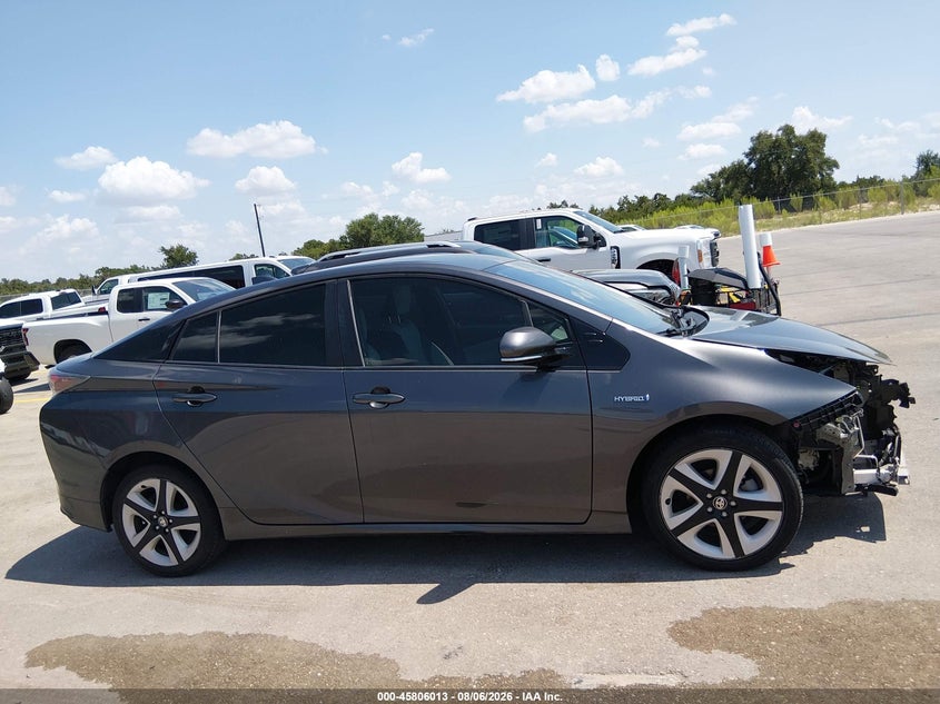 TOYOTA PRIUS - zdjęcie 14
