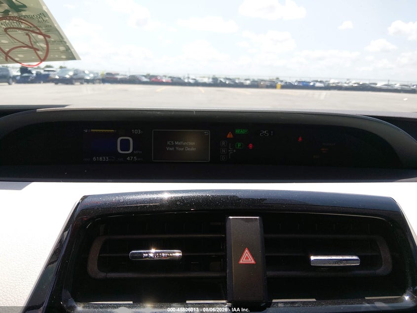 TOYOTA PRIUS - zdjęcie 7