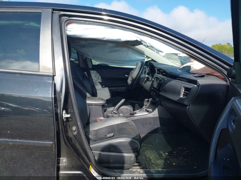 2015 TOYOTA COROLLA auction photo 5