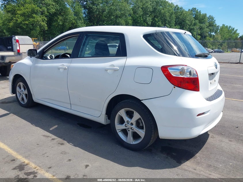 Vin: 2t1ku4ee8bc752093, lot: 46305078, toyota matrix 20113