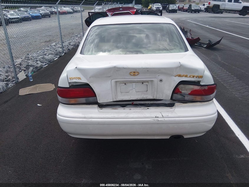 1997 TOYOTA AVALON auction photo 6