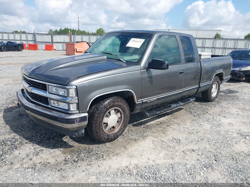 1999 CHEVROLET C/K 1500 auction photo 2