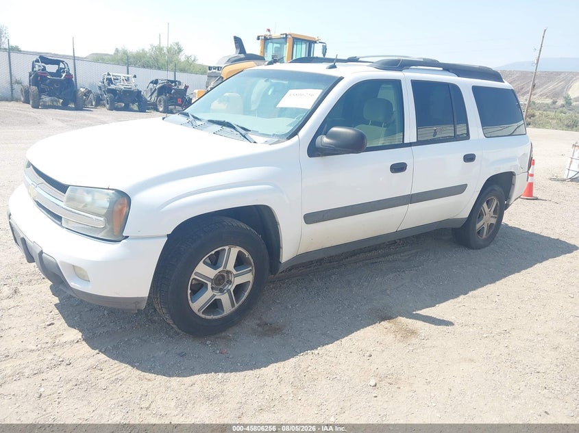 2005 CHEVROLET TRAILBLAZER EXT auction photo 2