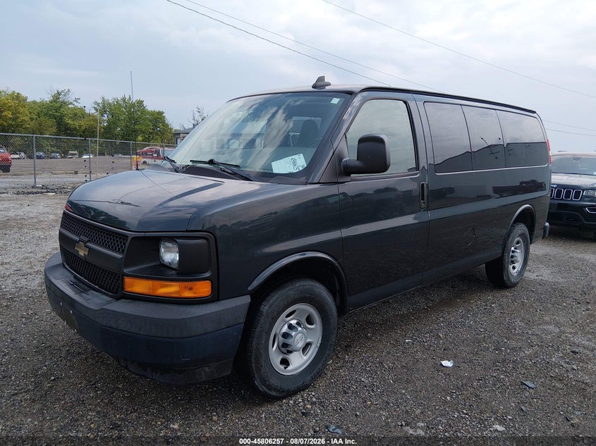 2017 CHEVROLET EXPRESS 2500 auction photo 6