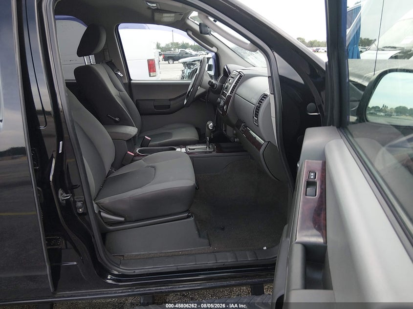 2010 NISSAN XTERRA auction photo 5