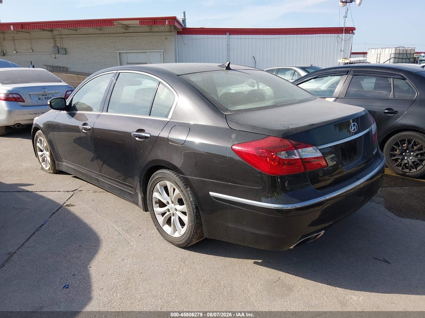 2013 HYUNDAI GENESIS auction photo 3