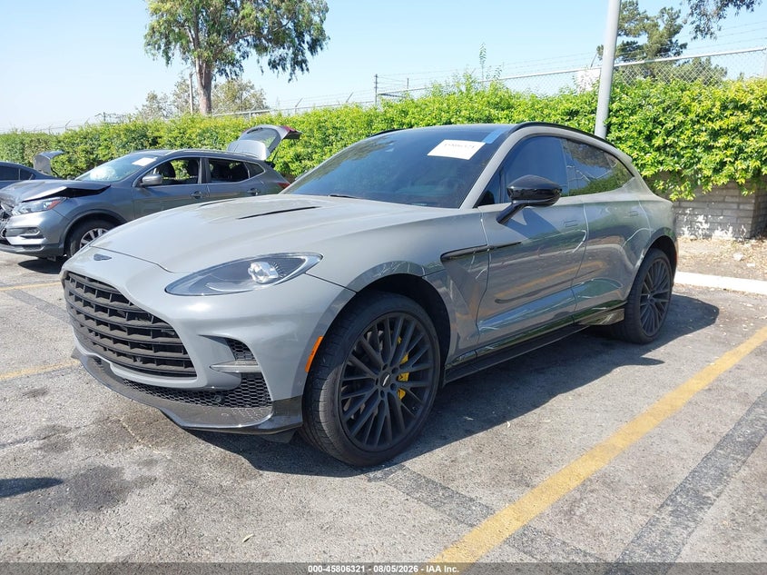 2023 ASTON MARTIN DBX auction photo 2