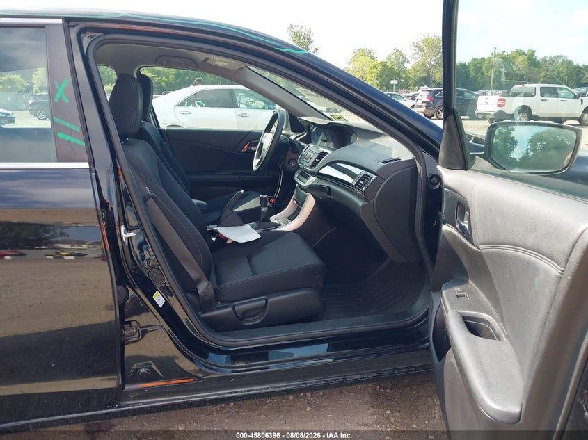 2015 HONDA ACCORD auction photo 5