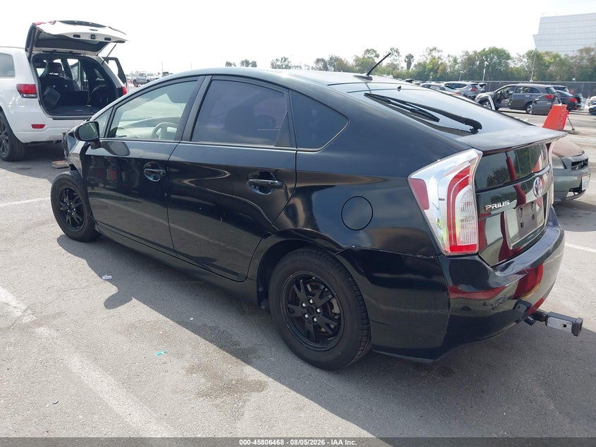 Vin: jtdkn3du7d5645519, lot: 46305313, toyota prius three 20133