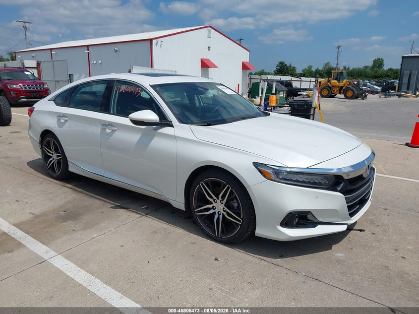 2022 Honda Accord  (VIN: 1HGCV2F99NA013381)