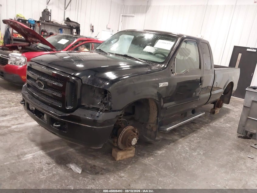 2006 FORD F-350 auction photo 2