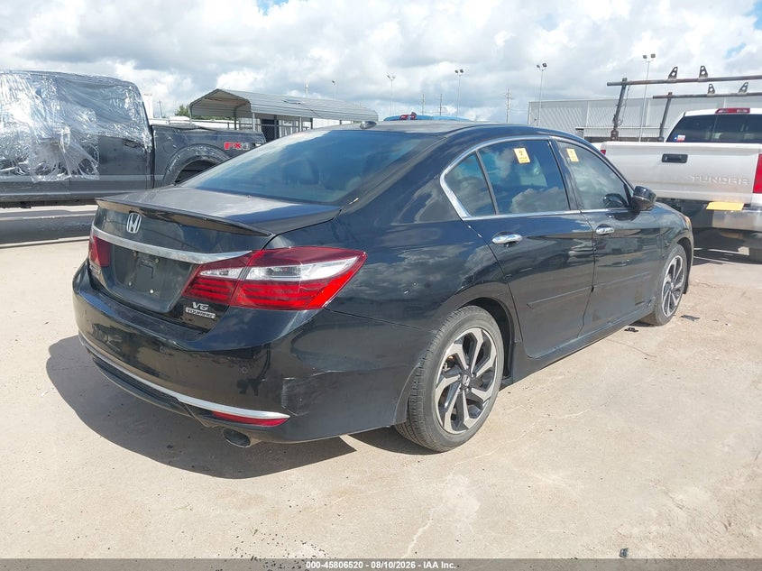 2017 HONDA ACCORD auction photo 4